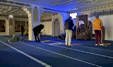 Fransa'da Müslümanlara ait 89 ibadet yeri izleniyor