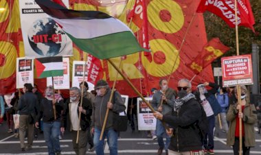 Arjantin'de 'İşgalci İsrail'i kınama, Filistin ile dayanışma' gösterisi düzenlendi