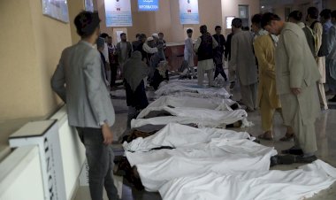 Afganistan'da iki ayrı bombalı saldırı: 13 ölü
