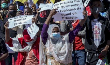 Etiyopyalılar ABD'nin yaptırımlarını protesto etti