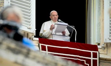 Kanada'da yerli liderler Papa'dan özür bekliyor