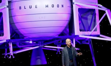 Amazon'un kurucusu Bezos uzaya gidiyor