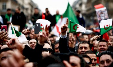 Cezayir: Eski nizam partileri gerileyebilir, İslami eğilimli hareketler öne çıkabilir