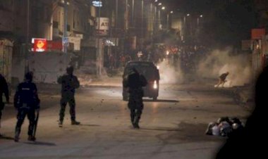 Tunus'ta protestocular ile polis arasında çatışma