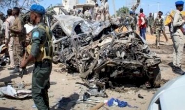 Somali'de askeri eğitim merkezine canlı bomba saldırısı: 20 ölü