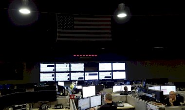 Avustralya ve ABD'de internet paniği: Bankacalık ve havacılık sektöründe sistem çöktü