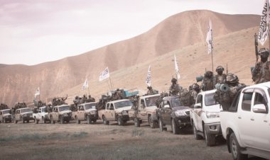 Afganistan'ın kuzeyindeki 2 ilçe Taliban'ın kontrolüne geçti