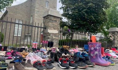 Kanada'da kilise okullarının bahçesinden çocuk cesetleri fışkırıyor