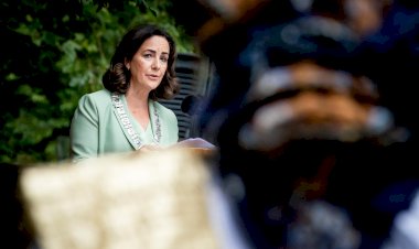 Amsterdam Belediye Başkanı Halsema,  kentin köle ticaretindeki rolü sebebiyle özür diledi