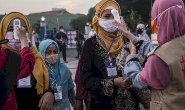 Endonezya'da rekor vaka sayıları: COVID-19 önlemleri sıkılaştırıldı