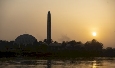 Sudan’da iki Nil'in birleştiği noktadaki Nileyn Camisi farklı mimarisiyle dikkati çekiyor