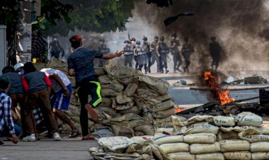 Myanmar'daki çatışmalarda 40 asker öldürüldü