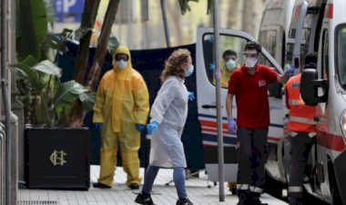 Hollanda'da günlük vaka sayısı yeniden 10 binin üzerine çıktı