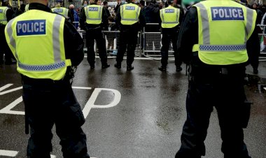 İngiltere'de Oldham kentinin ilk kadın Müslüman Konsey Başkanı'nın aracı ateşe verildi