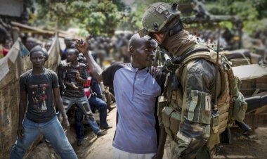 Fransa'nın Barkhane Operasyonu 'fiyasko'ya döndü