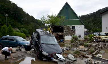 Almanya'da bilanço ağırlaşıyor: En Az 113 ölü, 1300 kayıp