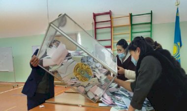 Kazakistan’da nahiye yöneticileri ilk kez halk oyuyla seçiliyor