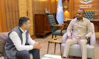 Avrupa Yetim Eli'nden Somali Adalet Bakanı'na ziyaret