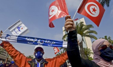 BAE ve Suudi Arabistan merkezli Twitter hesapları Tunus'taki darbe girişimiyle İhvan'ı hedef aldı