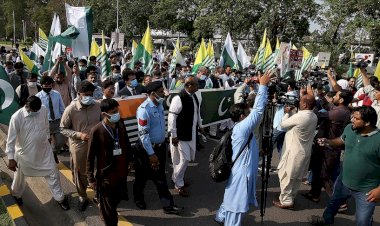 İslamabad'da Cammu Keşmir halkı ile dayanışma yürüyüşü gerçekleştirildi