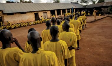 Uganda'da 219 mahkum firar etti