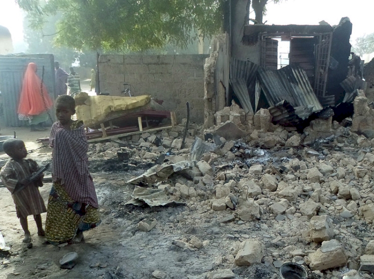 Mali'de Müslüman Fulanilerin Binedama köyünde katliam