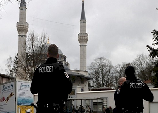 Almanya'da Müslümanlara yönelik terör planı engellendi