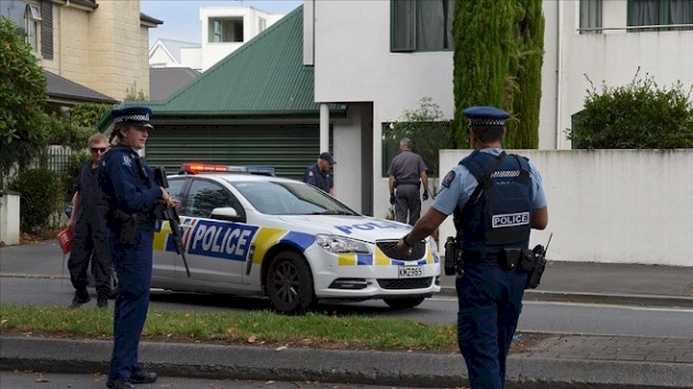 Yeni Zelanda'da polise silahlı saldırı: 1 ölü, 1 yaralı