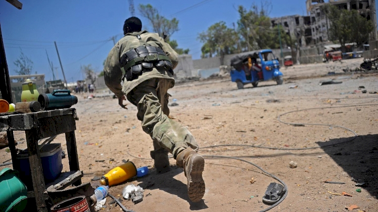 Somali ordusu ve Eş-Şebab arasında çatışma: 27 ölü