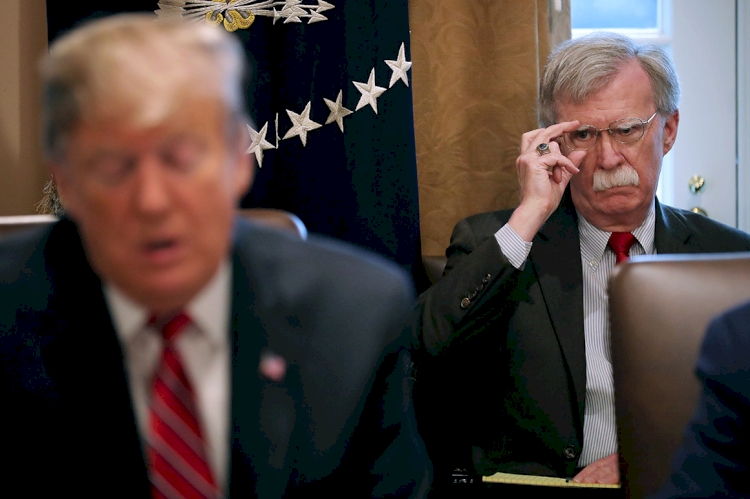 Trump: John Bolton hapse atılmalı ve parasına el konulmalı