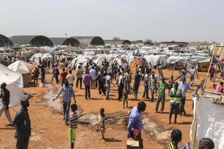 Güney Sudan'da çatışmalar binlerce kişiyi yerinden etti