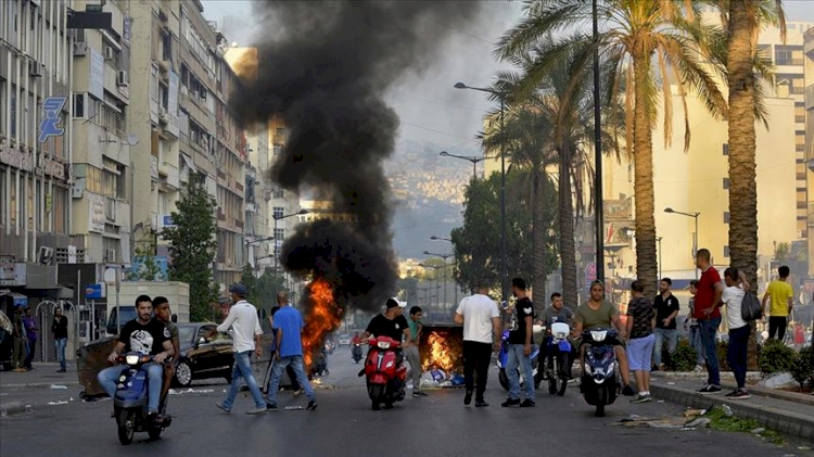 Lübnan'da ekonomik kriz protestoları devam ediyor