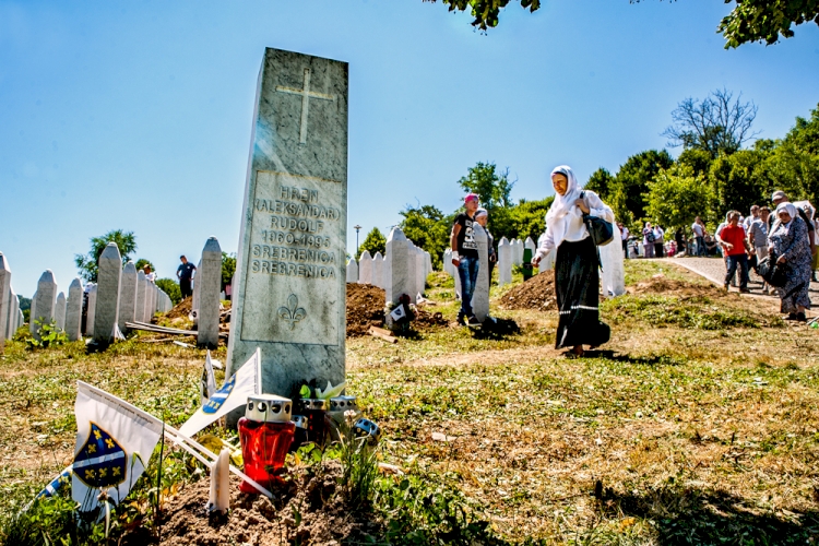Srebrenitsa Şehitliği'ne defnedilen tek hristiyan: Rudolf Hren