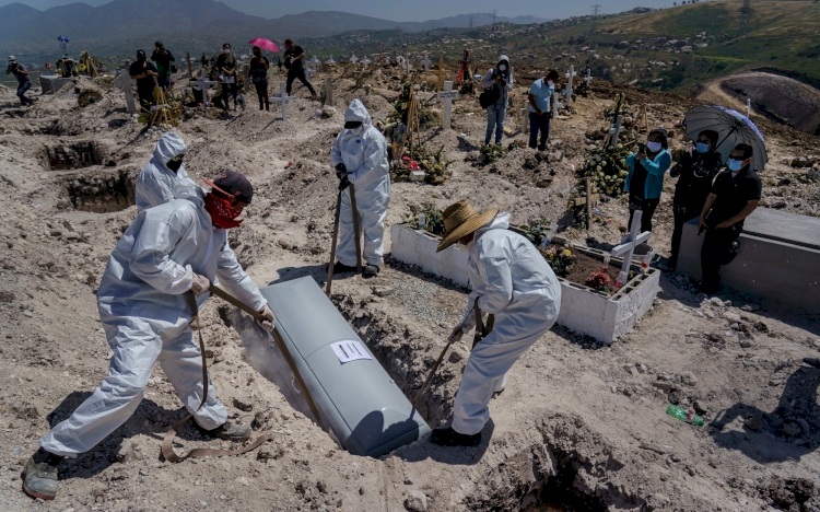 Meksika'da kayıtlara girmeyen on binlerce ölüm var