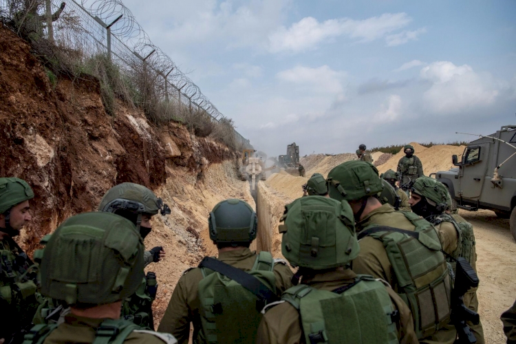 Hizbullah'ın misillemesinin ardından İşgalci İsrail Lübnan'a saldırdı