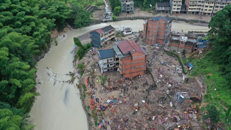 Çin’de Hagupit tayfunu nedeniyle 380 binden fazla kişi tahliye edildi