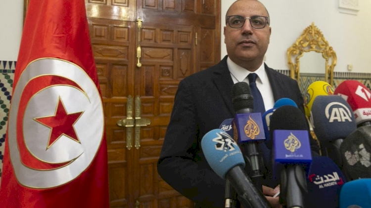 'Tunus'ta siyasilerden oluşan bir hükümetin kurulması imkansız'