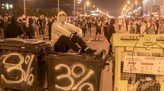 Belarus'taki gösterilerde 700 kişi daha gözaltına alındı
