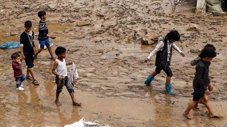 Dünya Sağlık Örgütü: Yemen'deki sel felaketinde binlerce aile zarar gördü