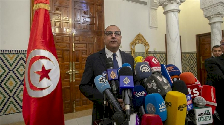 Tunus'ta yeni hükümeti kurmakla görevlendirilen el-Meşişi'nin kabinesi tartışılıyor