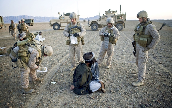 ABD'den Afganistan'daki savaş suçlarını soruşturan ICC yetkililerine yaptırım