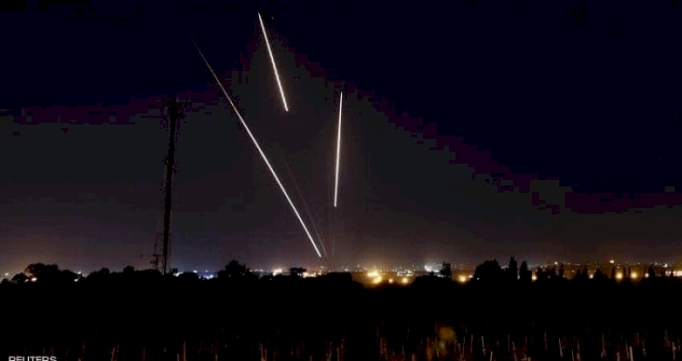 İhanet anlaşmasının imzalandığı sırada Gazze'den İşgalci İsrail'e roket atıldı