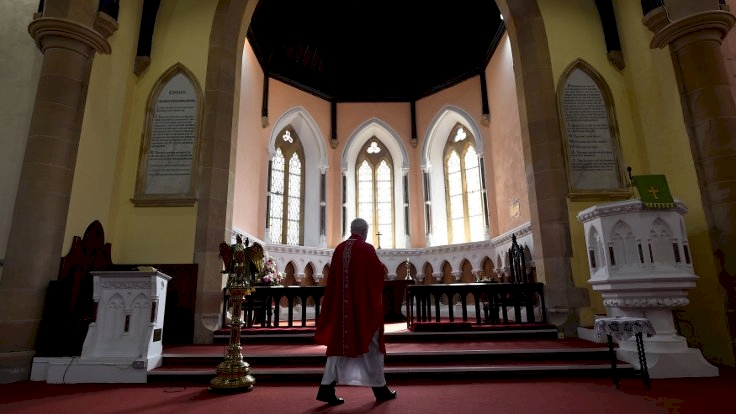 Almanya’da Katolik Kilisesi’nin cinsel taciz mağdurlarına tazminat