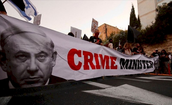 İşgalci İsrail'de Netanyahu'nun istifası talebiyle gösteriler sürüyor