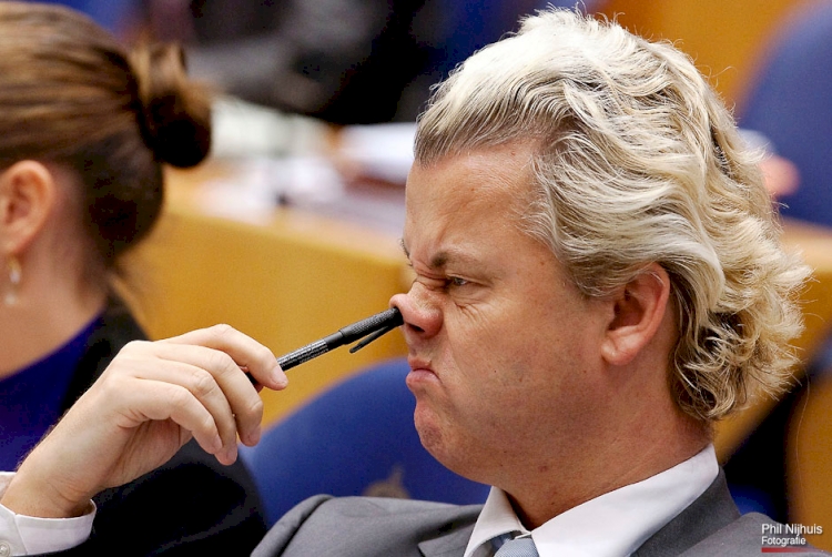 Irkçı Wilders yine kinini kustu!