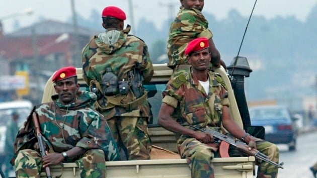 Etiyopya'daki savaş Eritre'ye yaklaşıyor