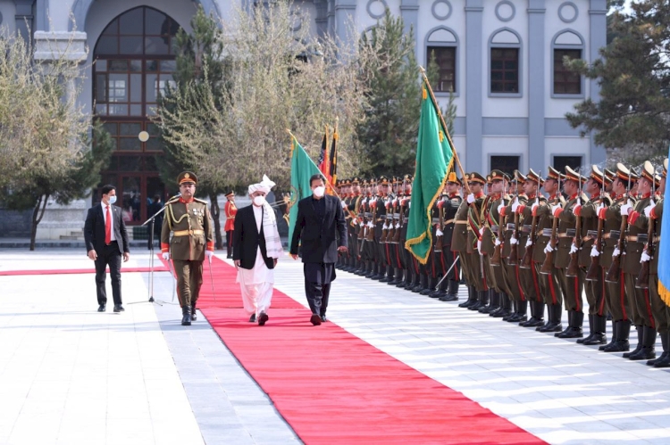 Pakistan Başbakanı İmran Han Afganistan'da