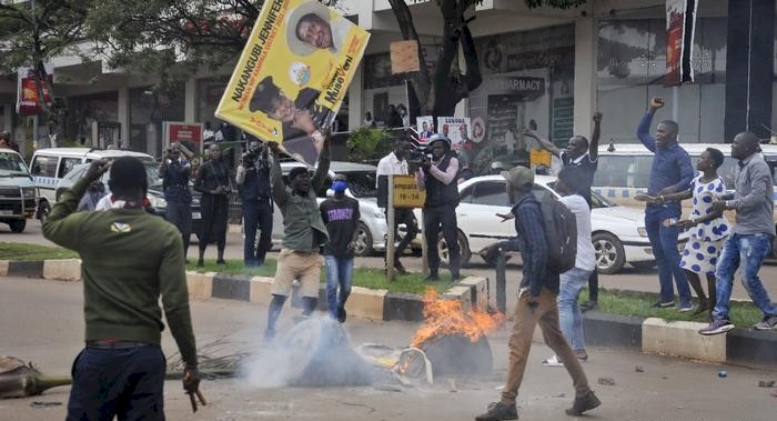 Uganda'da seçim öncesi tırmanan şiddet olaylarında ölü sayısı 16'ya yükseldi