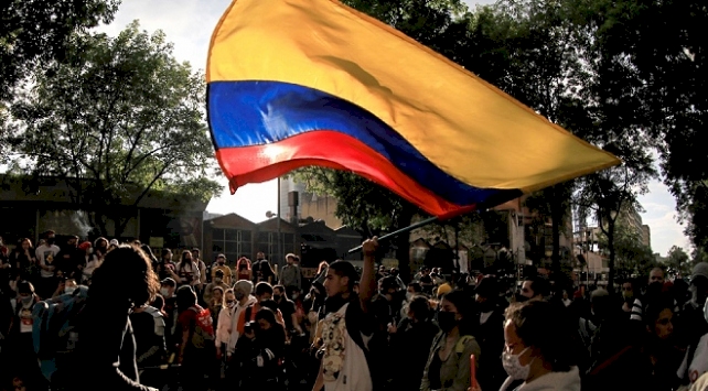 Kolombiya'da cinayetlere karşı gösteri düzenlendi