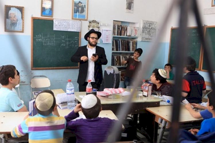 İşgalci İsrail'in Diaspora Bakanlığı Dubai'de ilk Yahudi okulunu açıyor
